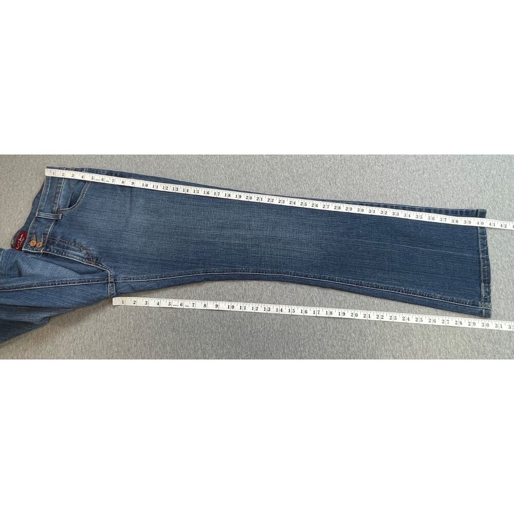 Levis Jeans Womens 10M (32 x 30) Blue Cotton Blend Stretch 526 Slender Bootcut - Picture 7 of 7